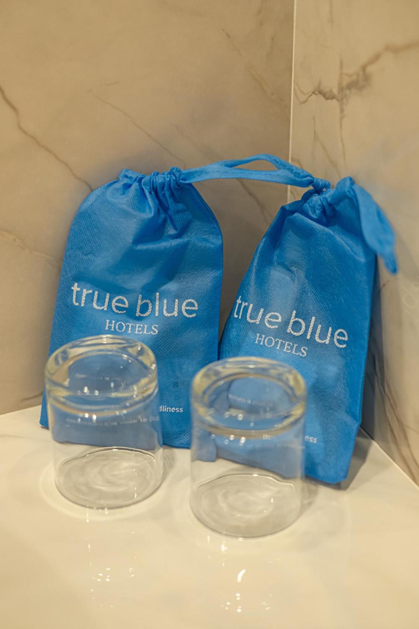 True Blue Hotel Menteng Jakarta Exterior photo