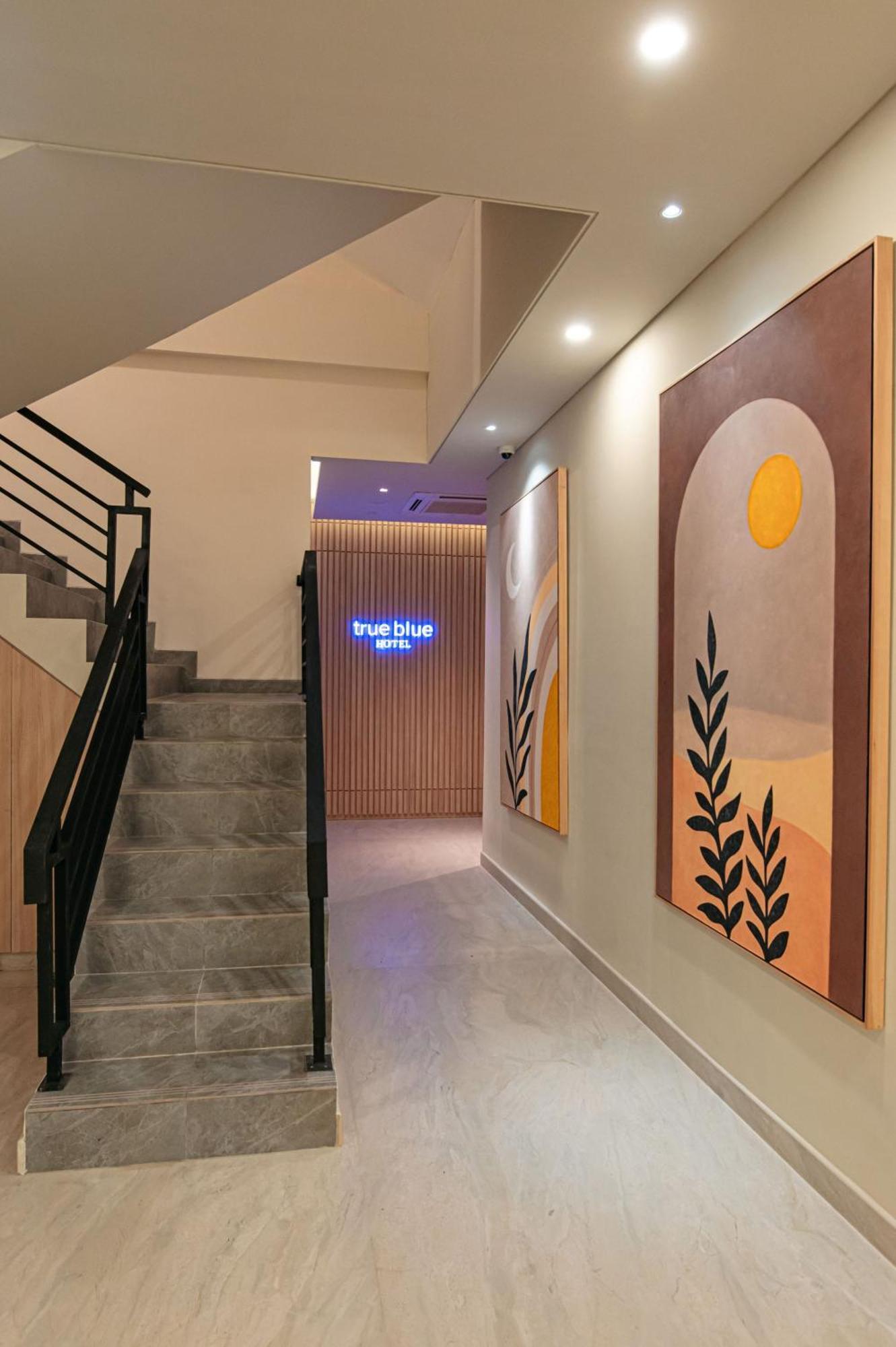 True Blue Hotel Menteng Jakarta Exterior photo
